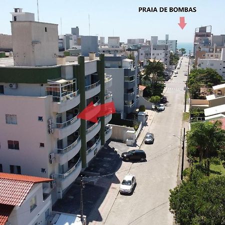 1024 - Apartamento Em Bombinhas Para Locacao De Temporada - Praia De Bombas Exterior foto